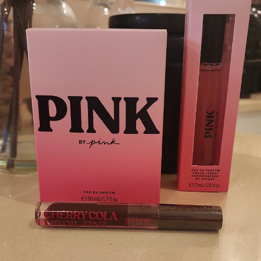 NIB Pink By Pink Eau De Parfum Bundle With Gloss